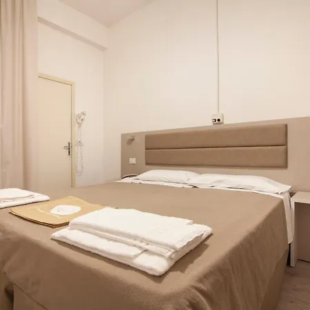 Hotel Hotel Lux 3*
