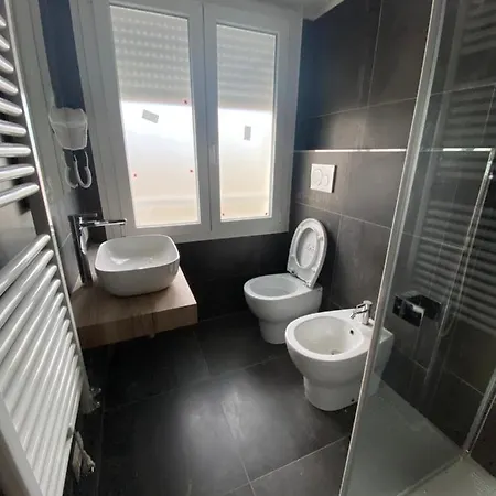 Hotel Lux 3*