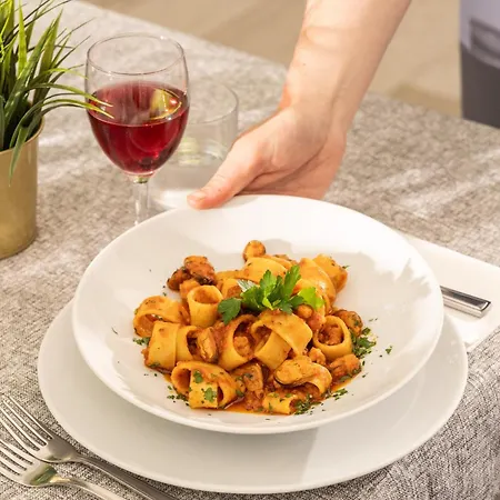 Hotel Lux 3* Gabicce Mare