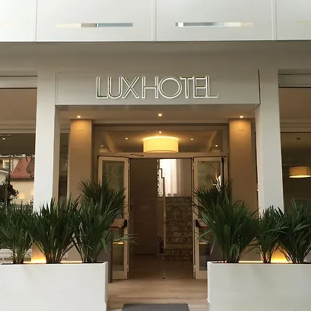Lux Ξενοδοχείο