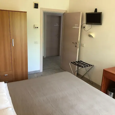 Hotel Lux 3* Gabicce Mare